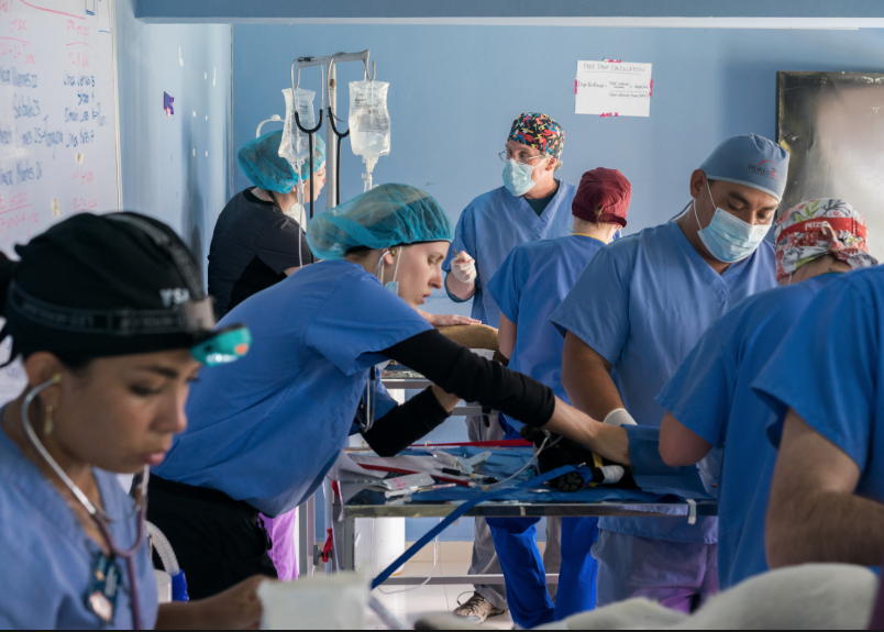 surgery teams, Vétérinaire Versoix, Veterinaire Versoix, Versoix Veterinaire, Versoix Vétérinaire, cabinet vétérinaire versoix, cabinet veterinaire versoix, clinique vétérinaire versoix, vétérinaire de Garde Versoix,veterinaire de Garde Versoix, Cabinet Vétérinaire International